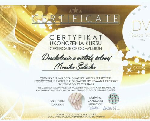 paznokcie metodą żelową Bydgoszcz Salon Kosmetyczny Monika Sulecka Calm Kosmetyka